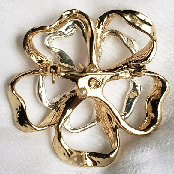 Flower brooch, Goldtone, Silverstone, Red crystal - Picture 2 of 2